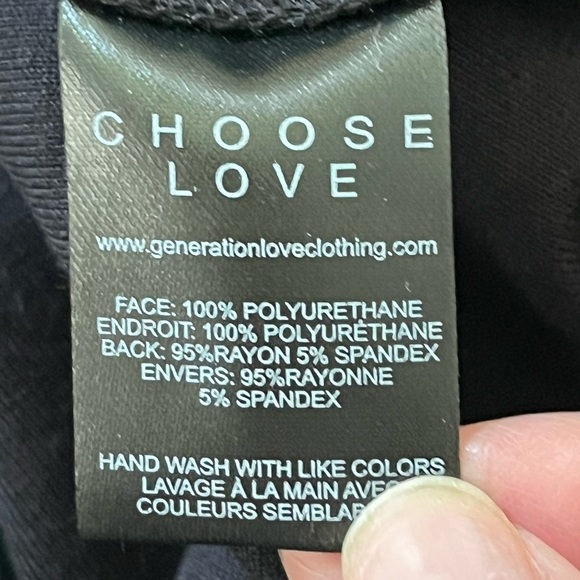 NWT Generation Love Size XS Women's Dawson Vegan Leather Button Leggings Chic - Picture 12 of 16